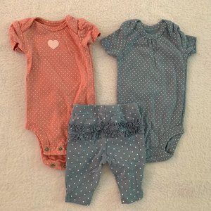 CARTER'S BABYGIRL 2 ONESIES & 1 RUFFLE PANTS